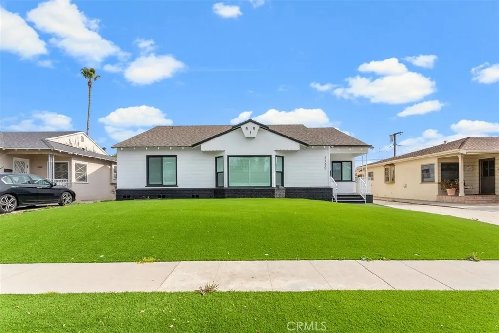 5450 Wortser Avenue, Sherman Oaks, CA 91401
