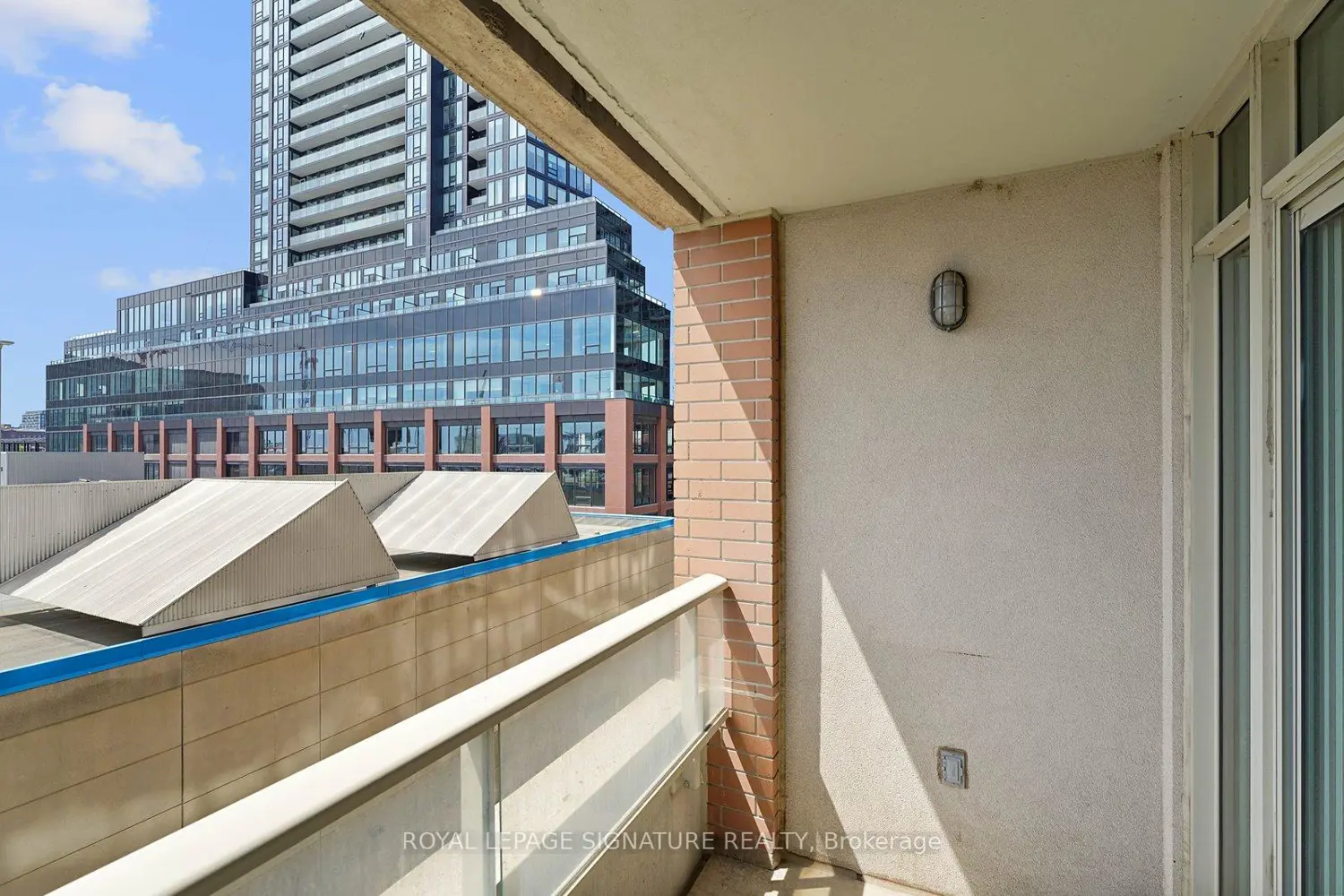 Additional image 14 of 85 East Liberty Street 519