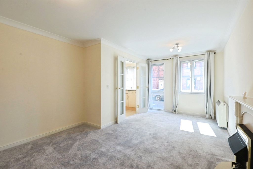 1 bed flat for saleWallace Court (Ross-On-Wye), Ross-On-Wye HR9