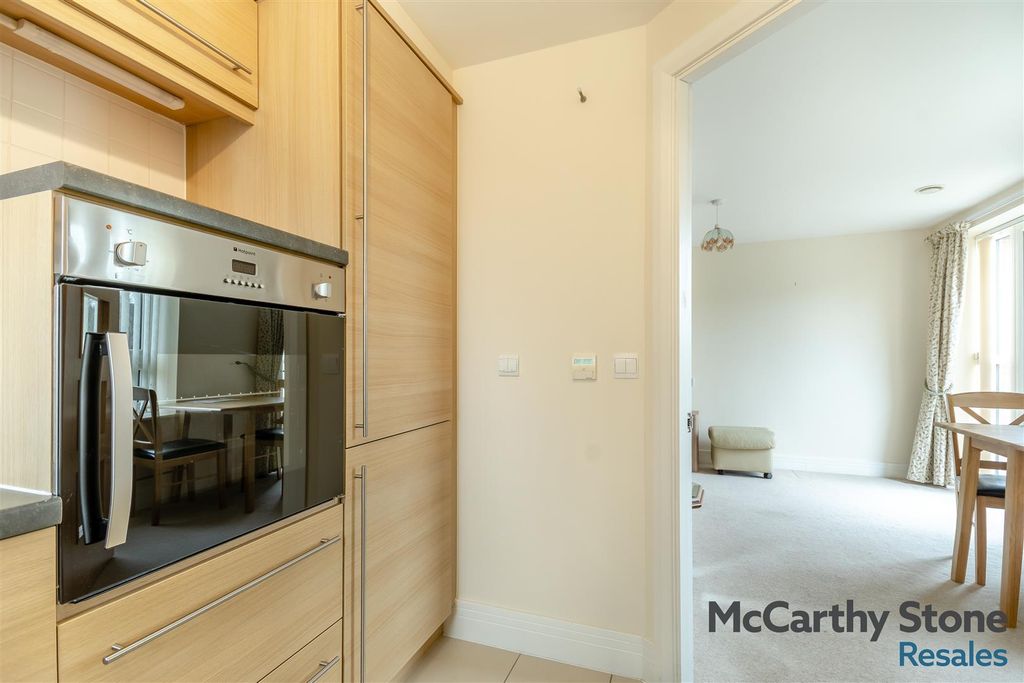 Additional image 4 of 1 bed flat for saleHorton Mill Court, Hanbury Road, Droitwich WR9