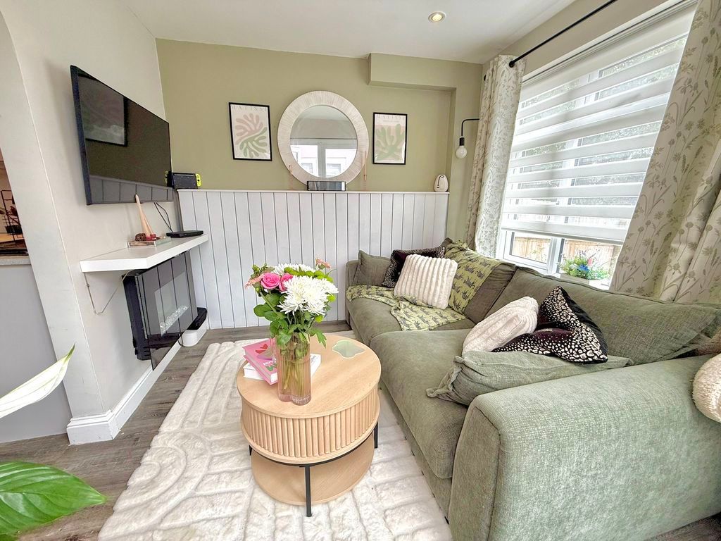 Additional image 16 of 5 bed semi-detached house for saleGilded Acre, Dunstable LU6