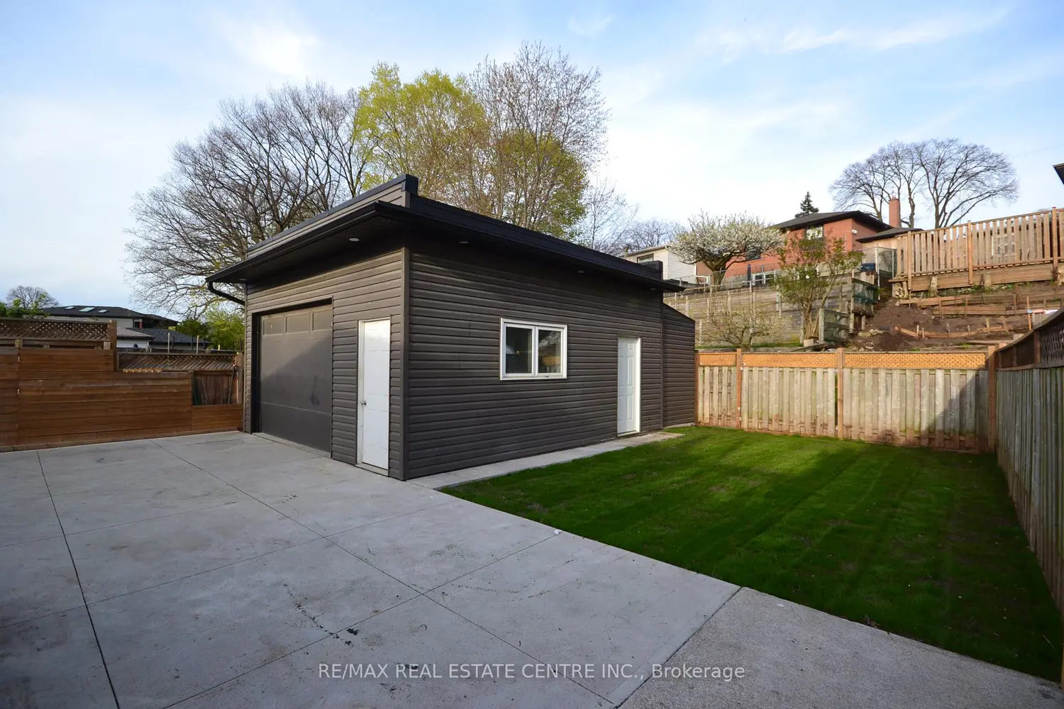 75 Cynthia Road