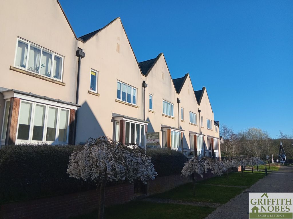 3 bed terraced house for saleRicardo Drive, Dursley, Gloucestershire GL11