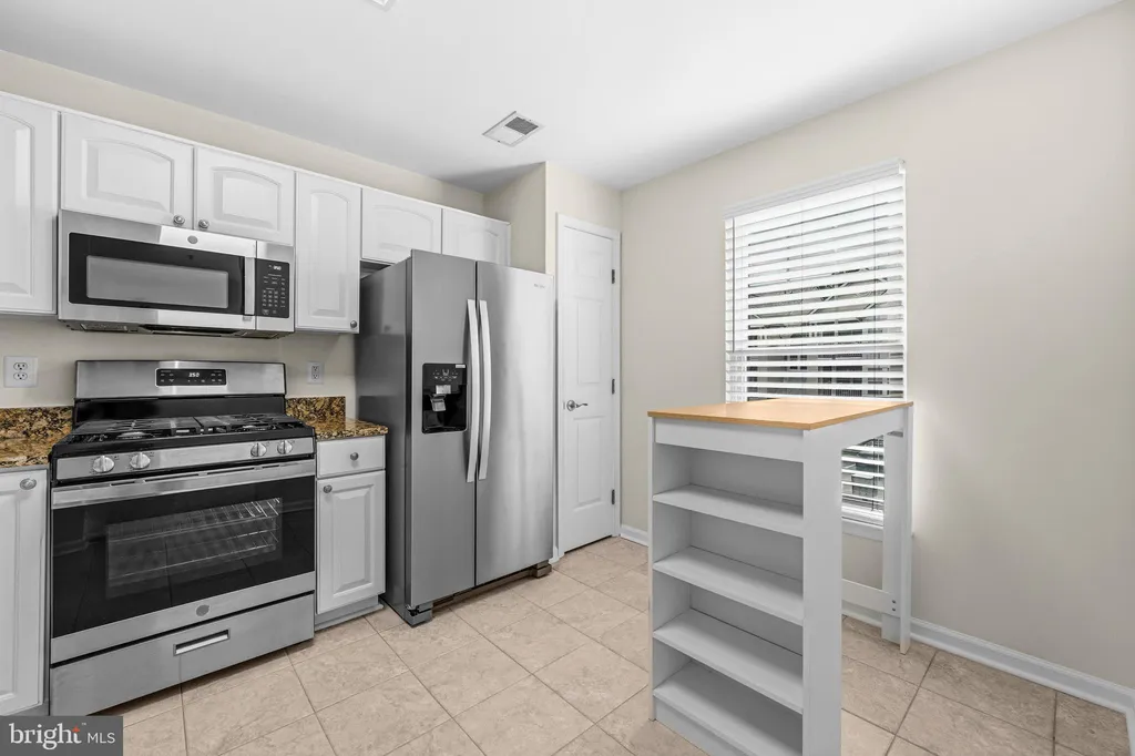 Additional image 10 of 7501 Calderon Court Unit 248, Alexandria, VA 22306