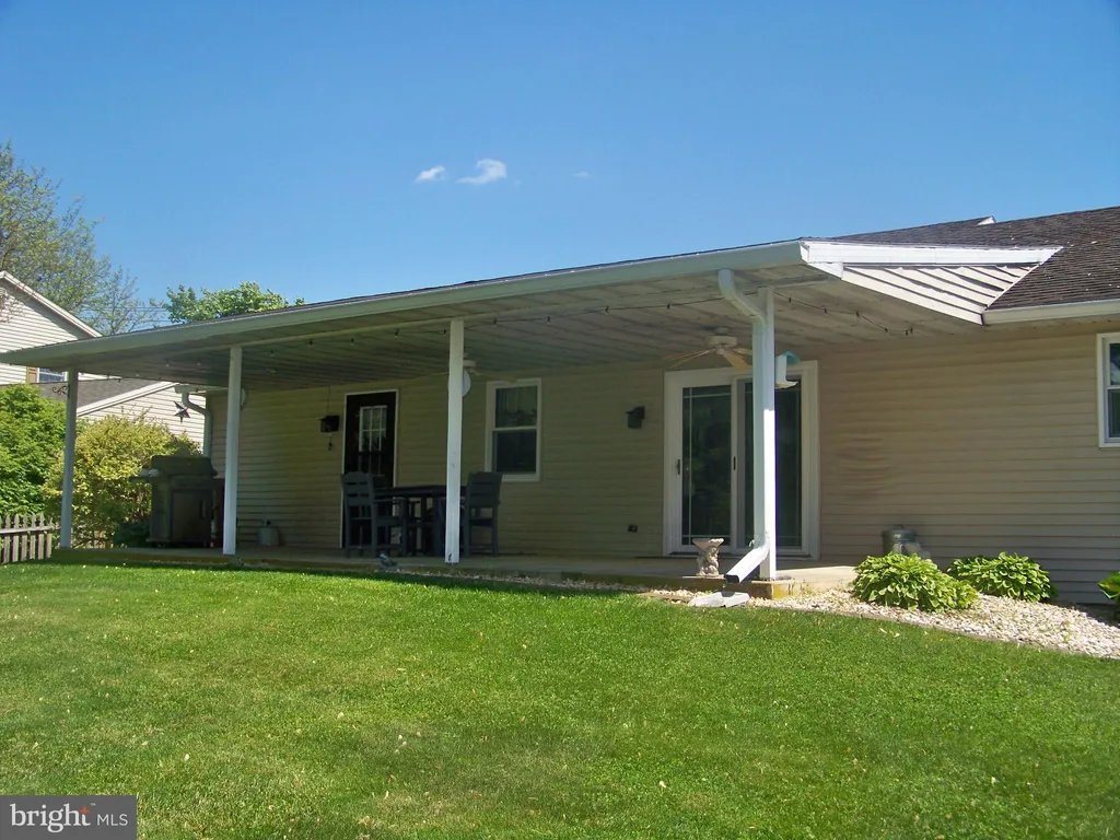 Additional image 3 of 32 Green Acre Road, Lititz, PA 17543