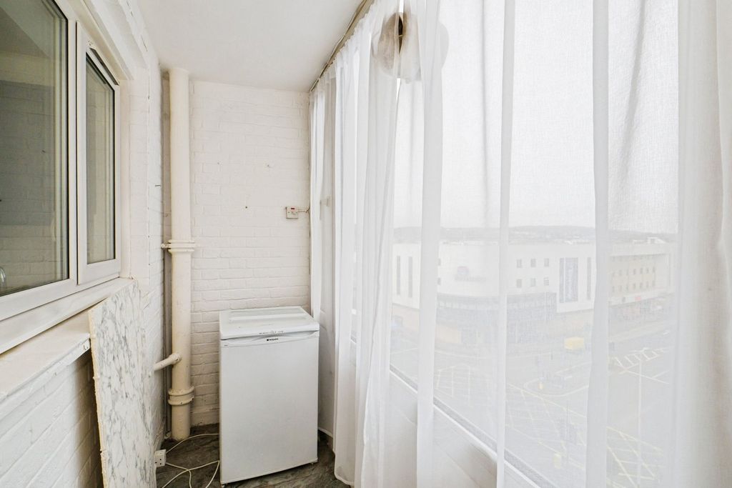 Additional image 11 of 3 bed flat for saleThe Gateway, Dover CT16