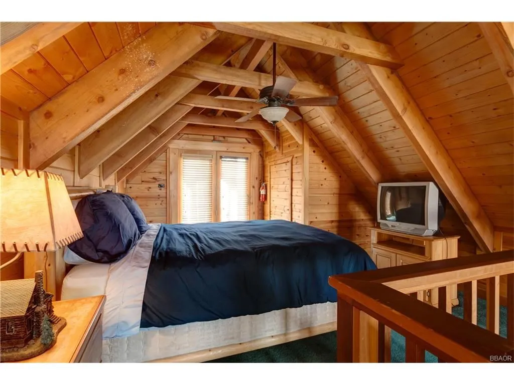 Additional image 40 of 39697 Lake Drive, Big Bear, CA 92315