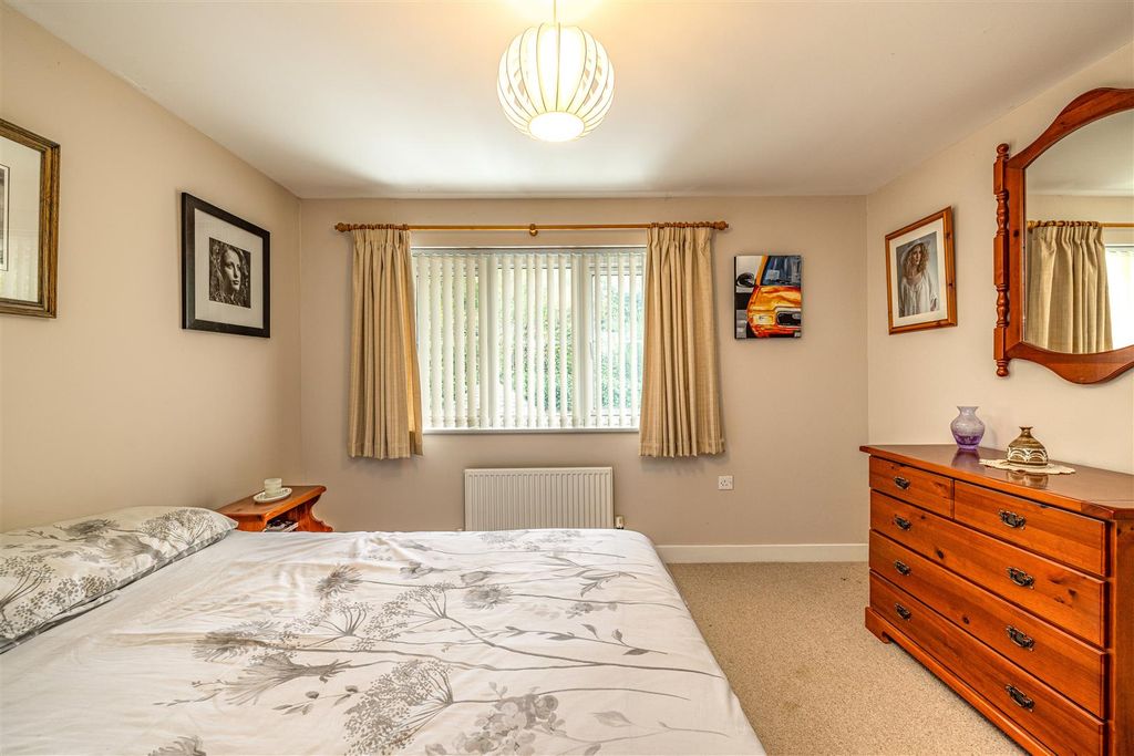 Additional image 22 of 5 bed detached house for sale21 The Beeches, Tweedbank, Galashiels TD1