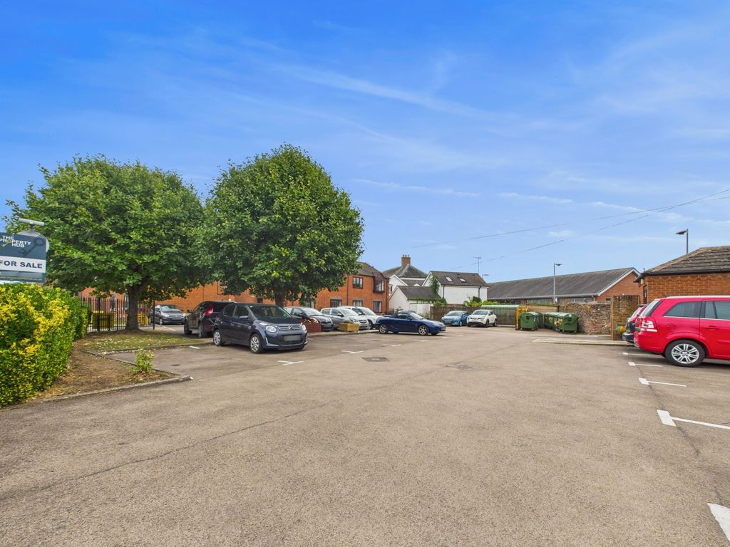Additional image 8 of 2 bed flat for saleFonteine Court, Greytree Road, Ross-On-Wye, Herefordshire HR9