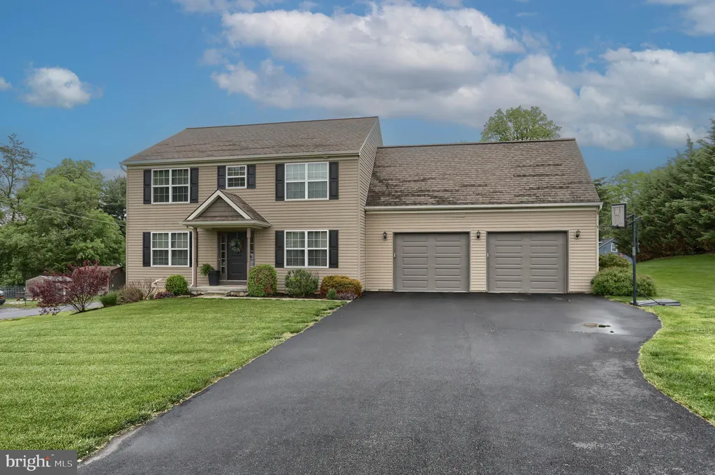 Additional image 3 of 2 Freys Road, Elizabethtown, PA 17022