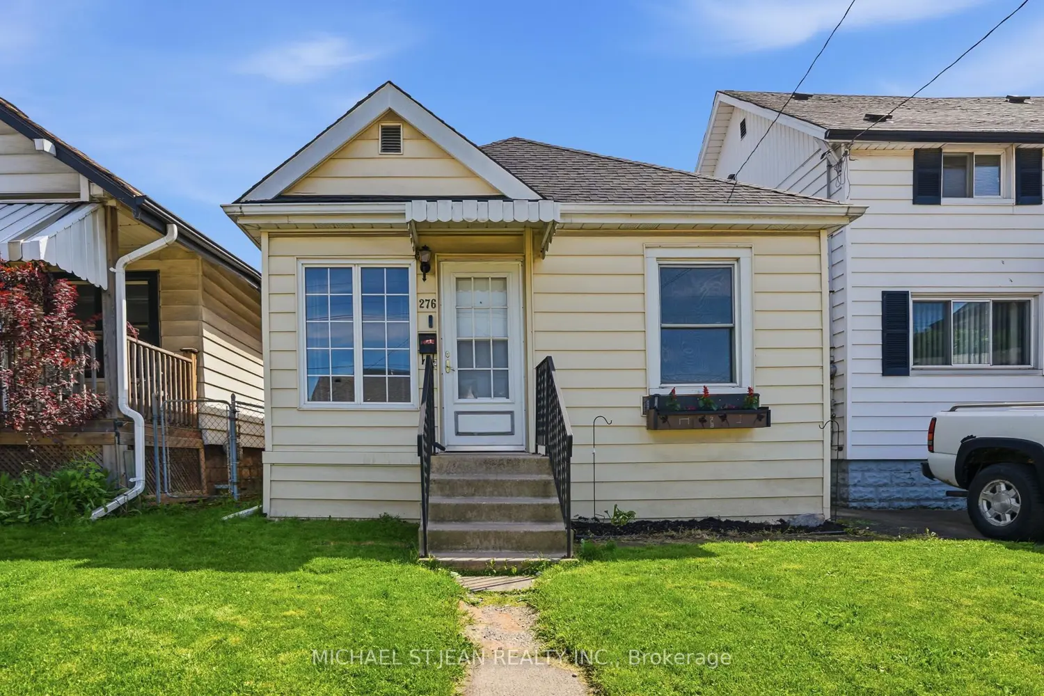 276 Roxborough Avenue