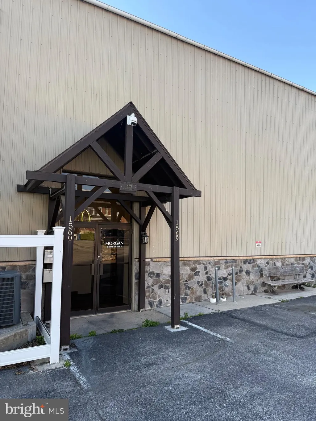 Additional image 3 of 1569 W King Street, York, PA 17404