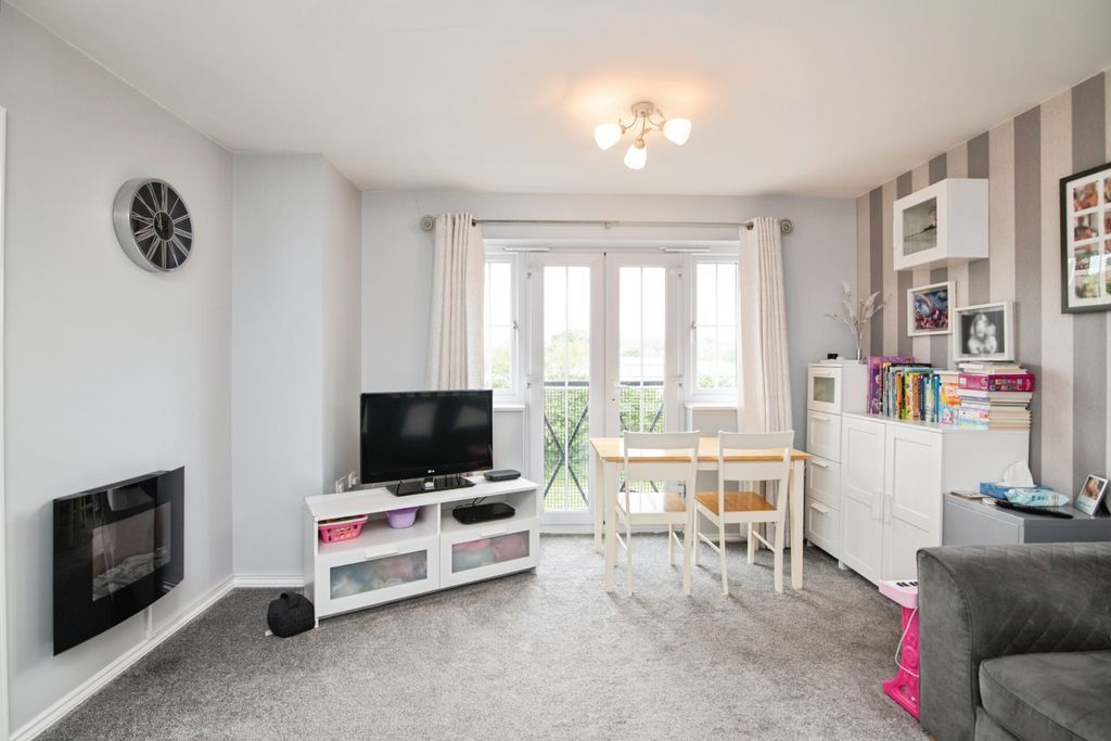 Additional image 6 of 2 bed flat for saleQuayside Walk, Dudley DY2