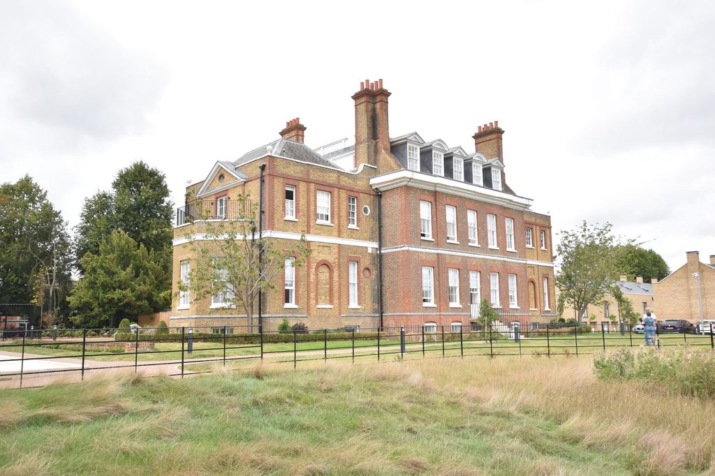 Additional image 5 of 1 bed flat for saleChalk Lane, Epsom KT18