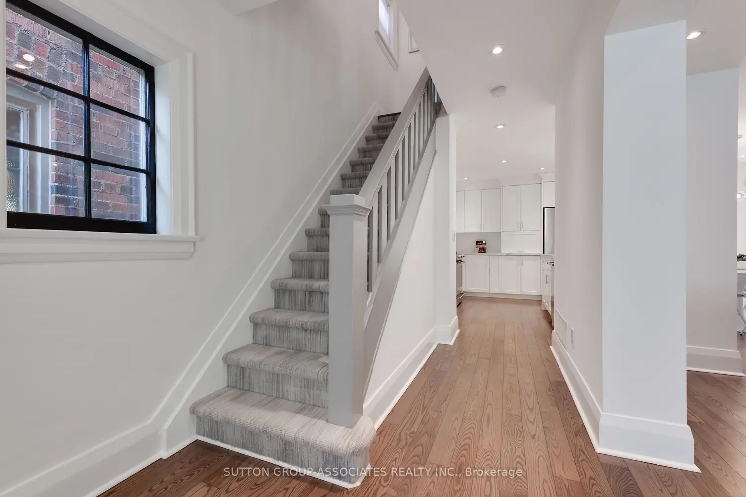 Additional image 3 of 8 Dundurn Crescent
