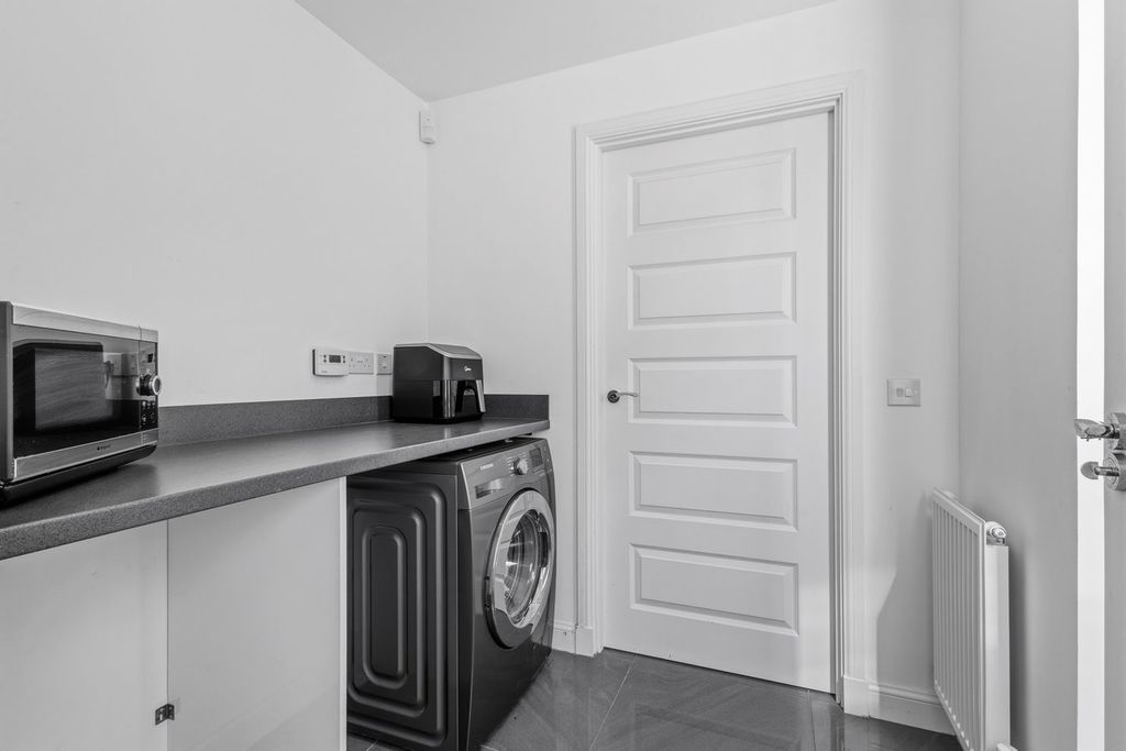 Additional image 11 of 4 bed villa for saleCraighall Bank, Kilmarnock KA3