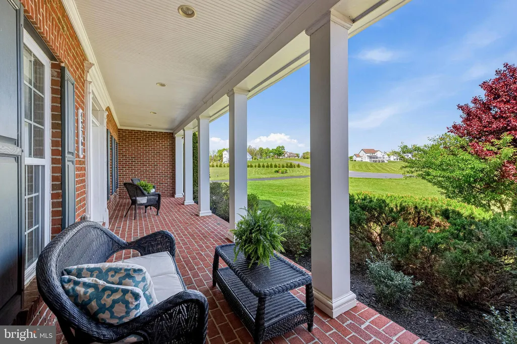 Additional image 73 of 42761 Prairie Merlin Court, Leesburg, VA 20176