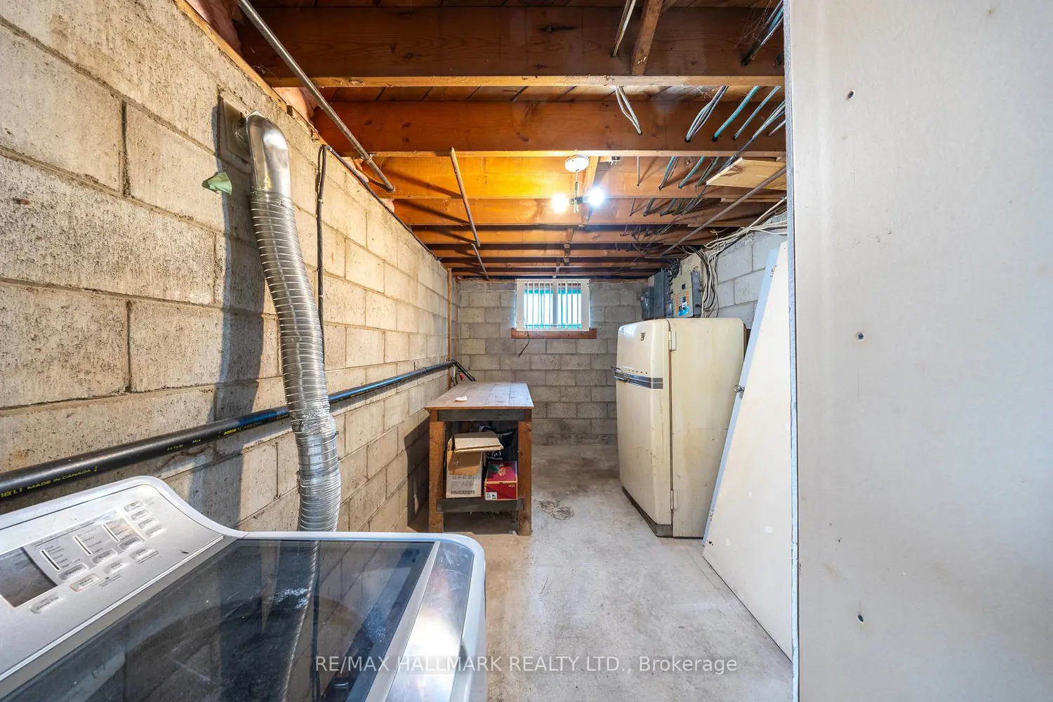 Additional image 18 of 1911 Glenview Road