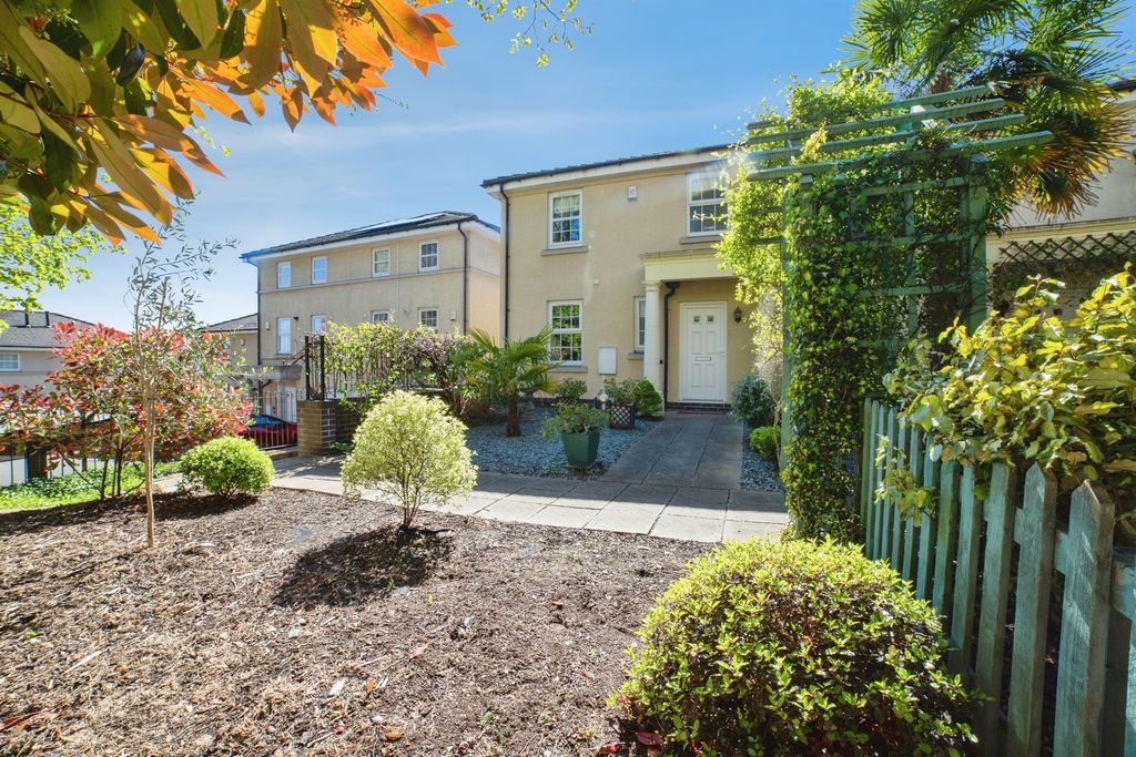 3 bed semi-detached house for saleLimegate Mews, Littleover, Derby DE23