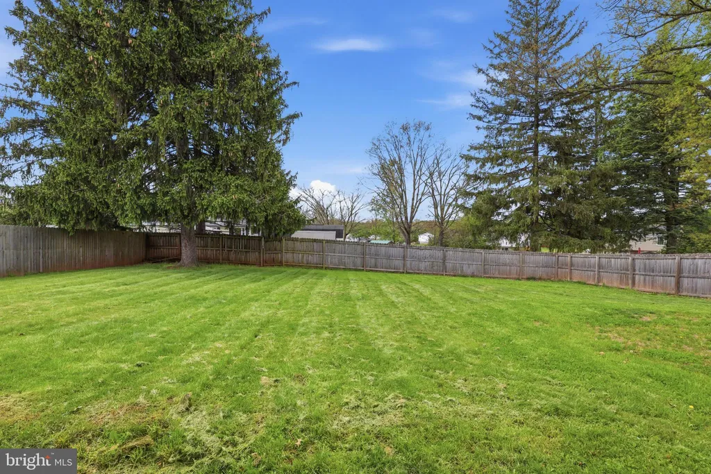 Additional image 33 of 2330 Redwood Road, York, PA 17408