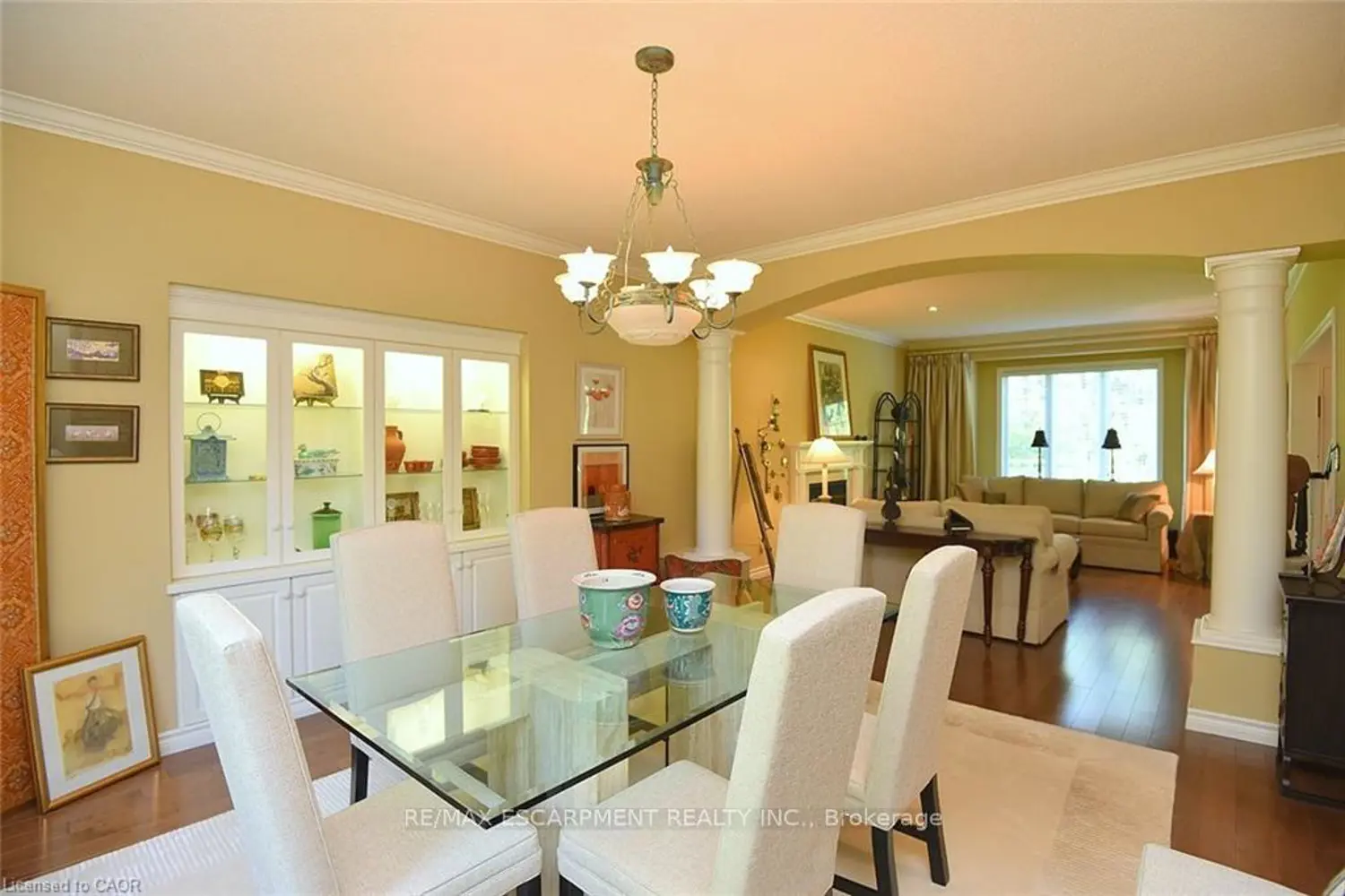 712 Robson Road photo 3