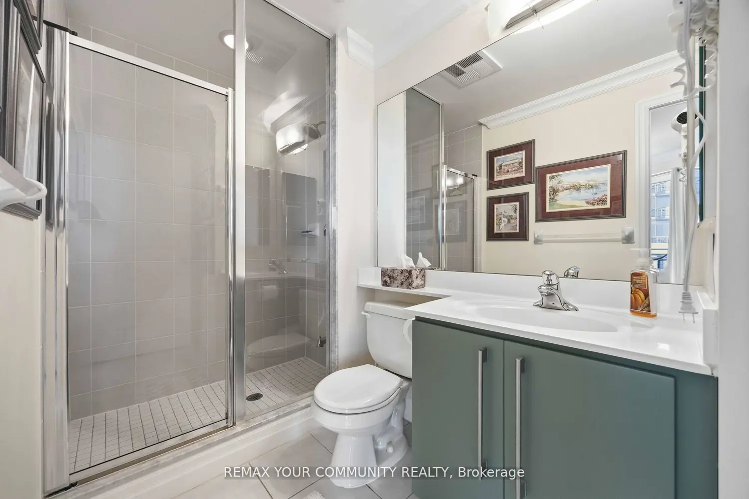Additional image 16 of 58 Marine Parade Drive 215