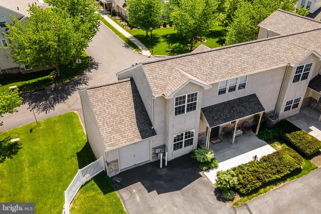 58 Stuart Drive, East Norriton, PA 19401