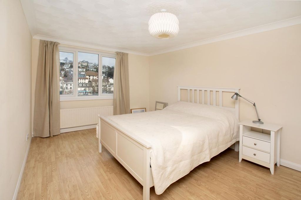 Additional image 7 of 3 bed flat for salePlantation Terrace, Dawlish EX7