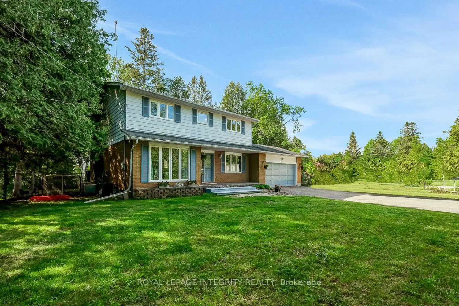 2414 Mcgee Side Road photo 2
