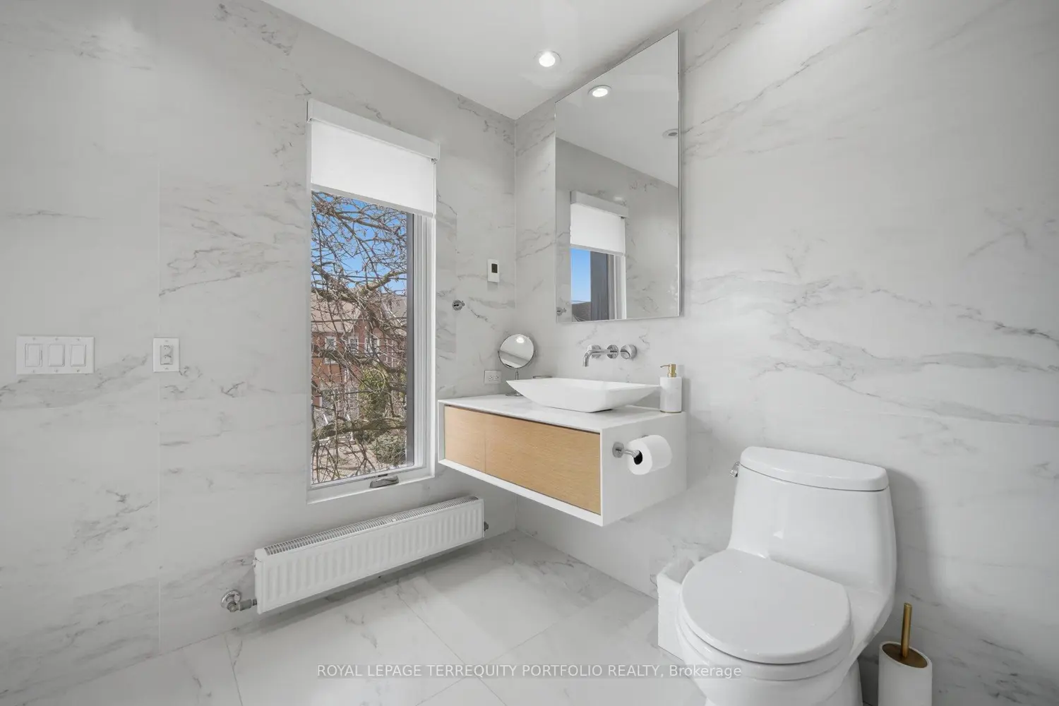 Additional image 13 of 99 Claremont Street