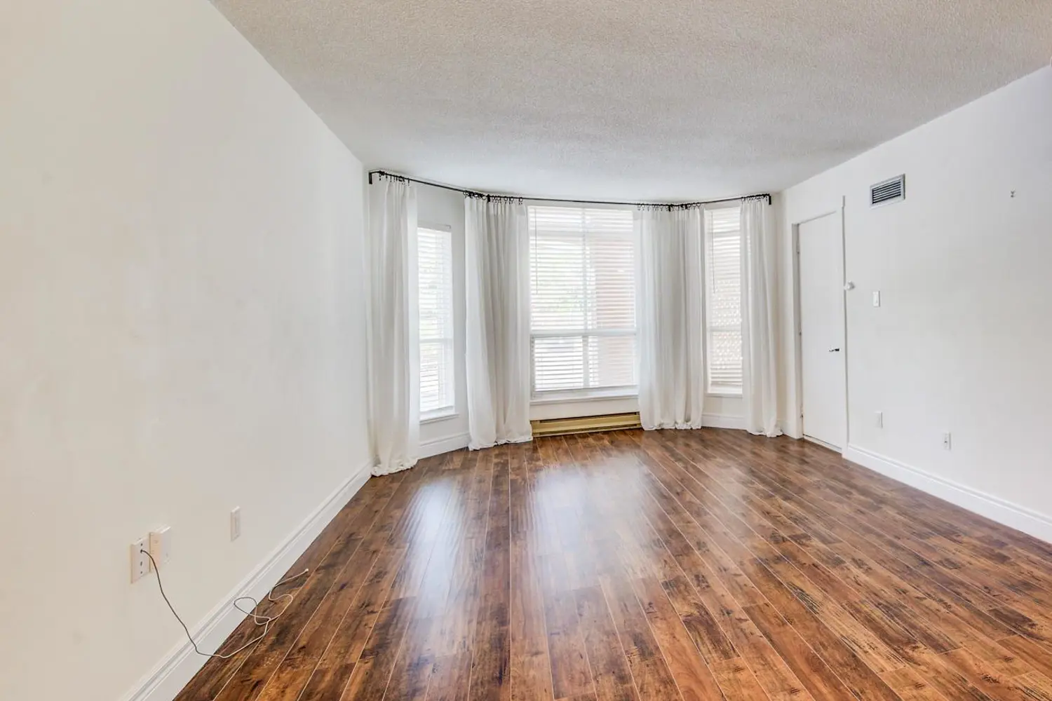 Additional image 4 of 1414 King Street 101