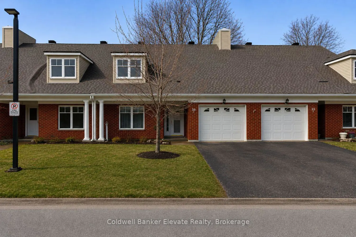 2705 Kingsway Drive 36