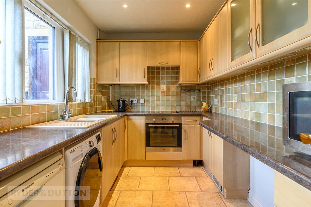 Additional image 6 of 2 bed flat for saleHall Lee Fold, Lindley, Huddersfield HD3
