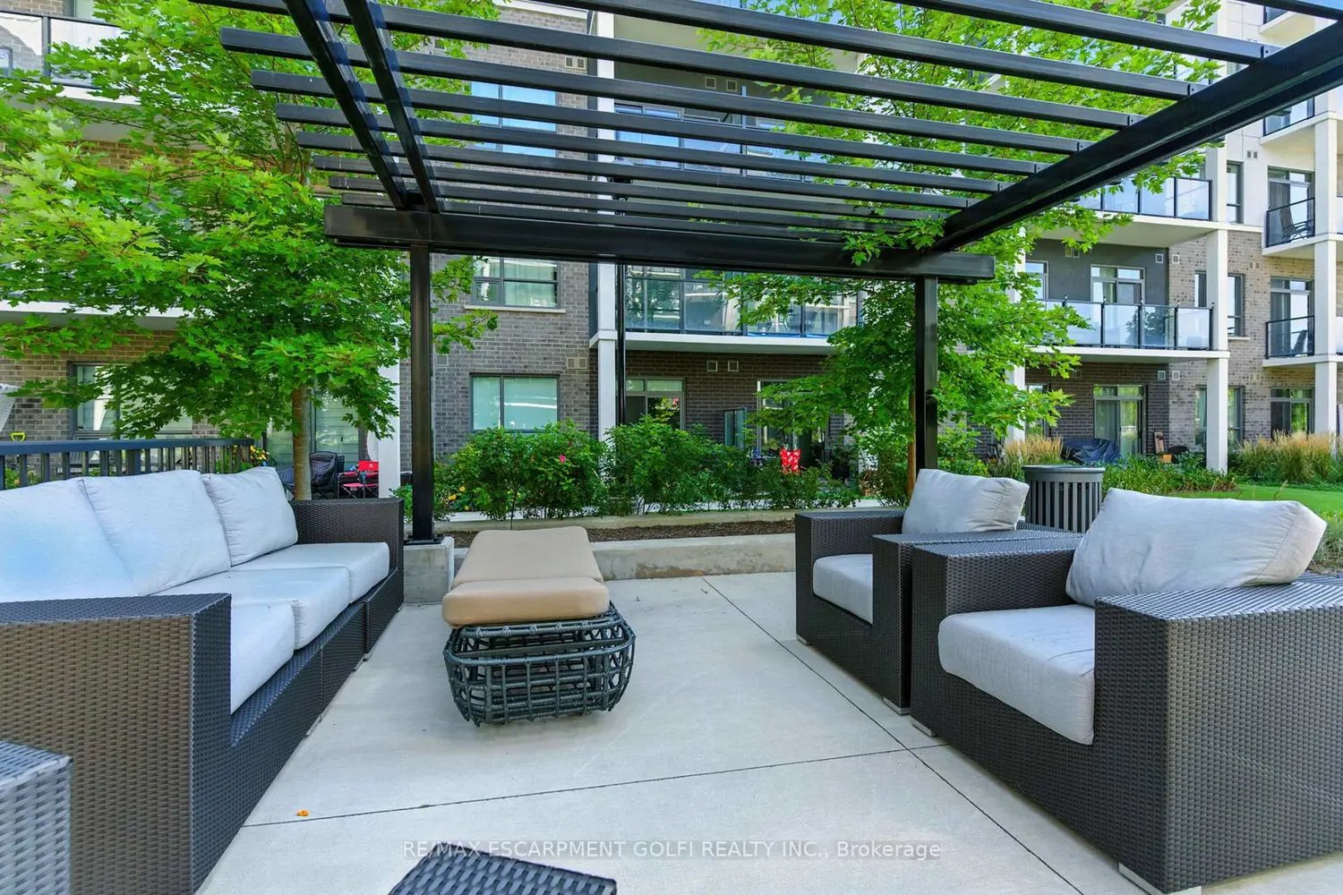 Additional image 16 of 5055 Greenlane Road 330