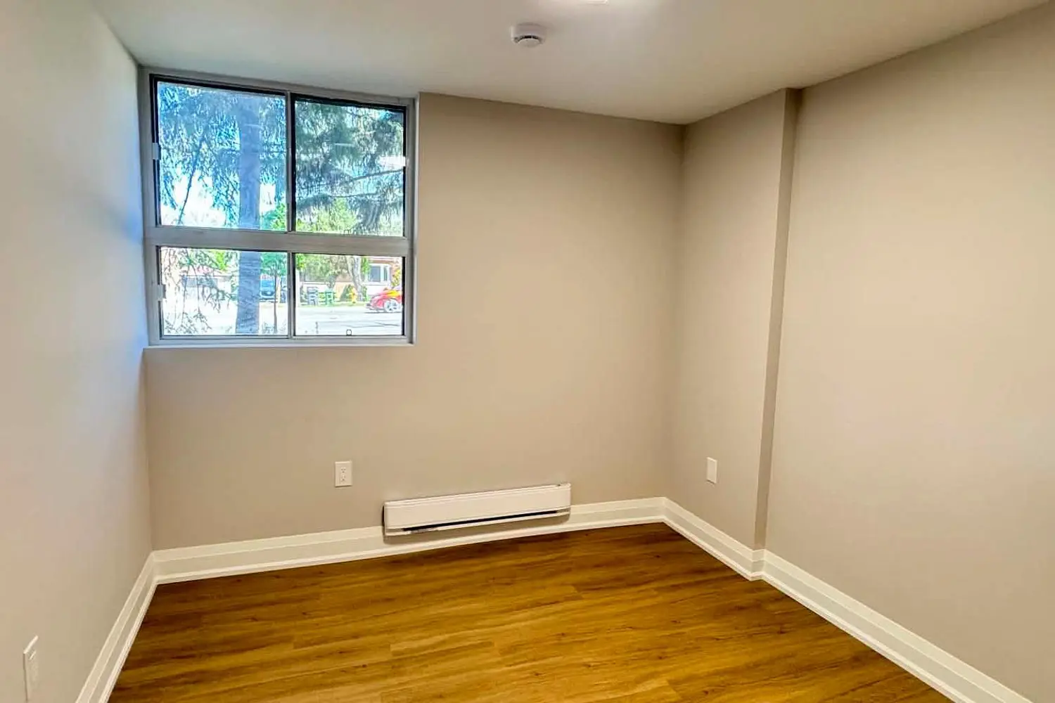Additional image 9 of 1445 Wilson Avenue 106