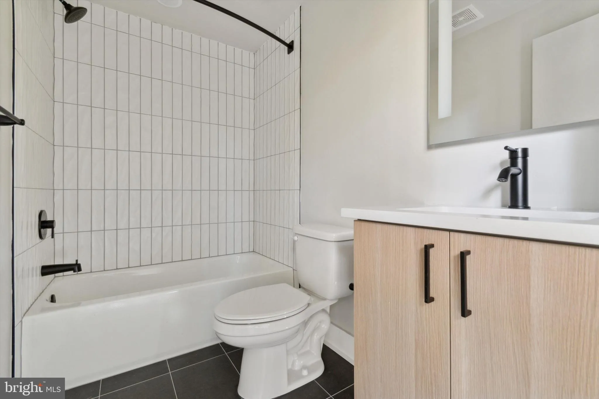 Additional image 25 of 5521 Wayne Avenue Unit 405, Philadelphia, PA 19144