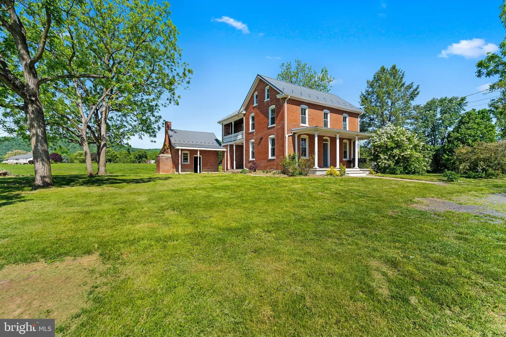 14005 Dry Run Road, Clear Spring, MD 21722 photo 2