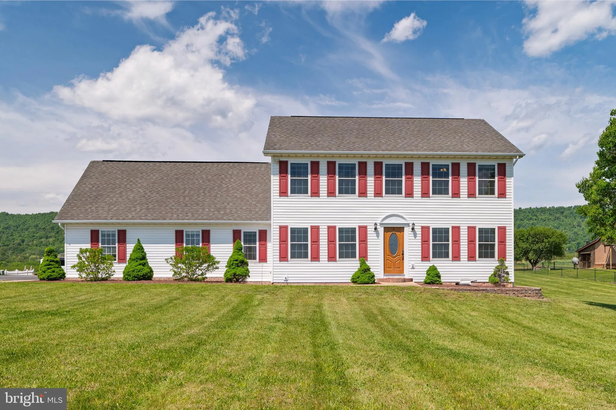 1643 Thatcher Road, Martinsburg, WV 25403