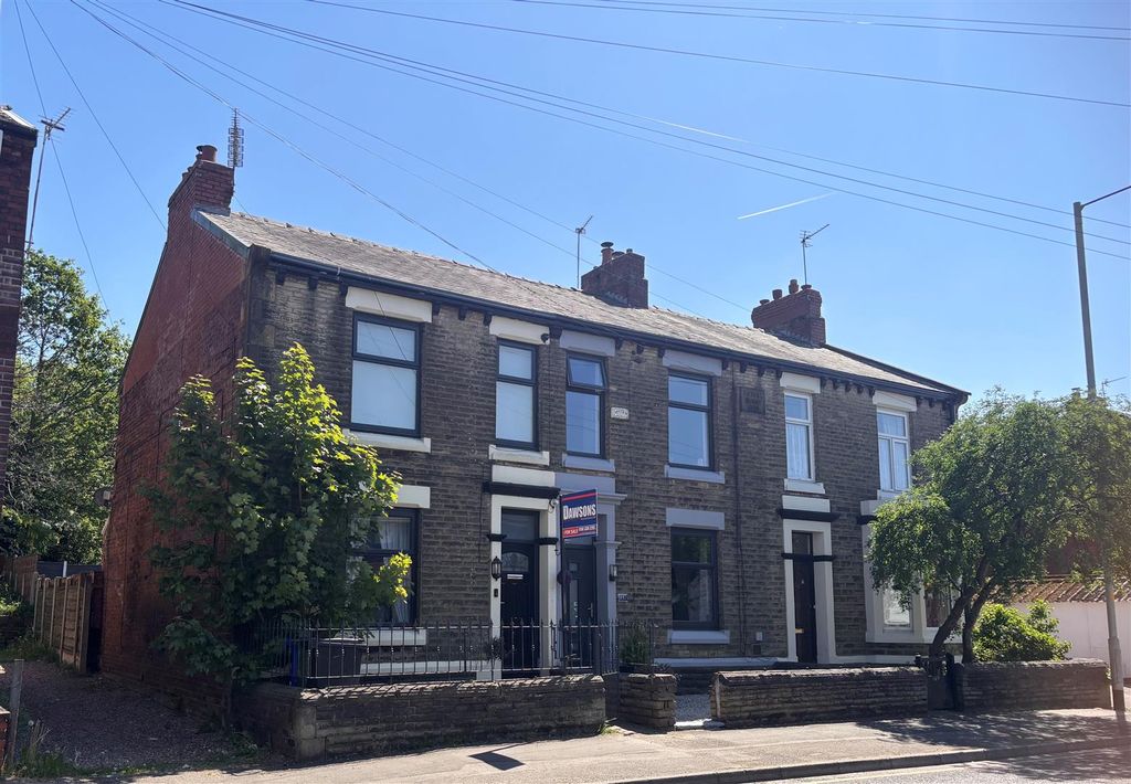 3 bed end terrace house for saleCheetham Hill Road, Dukinfield SK16