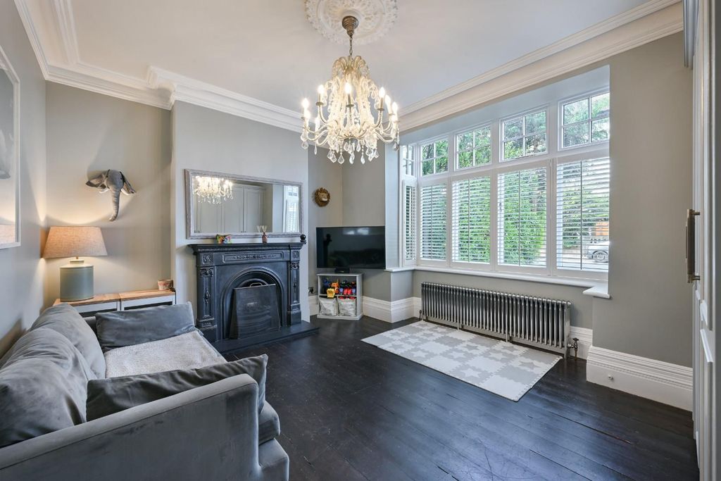 Additional image 5 of 6 bed semi-detached house for saleWorple Road, Epsom KT18