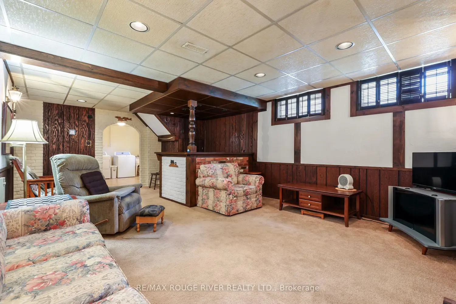 Additional image 9 of 14 Farmbrook Road