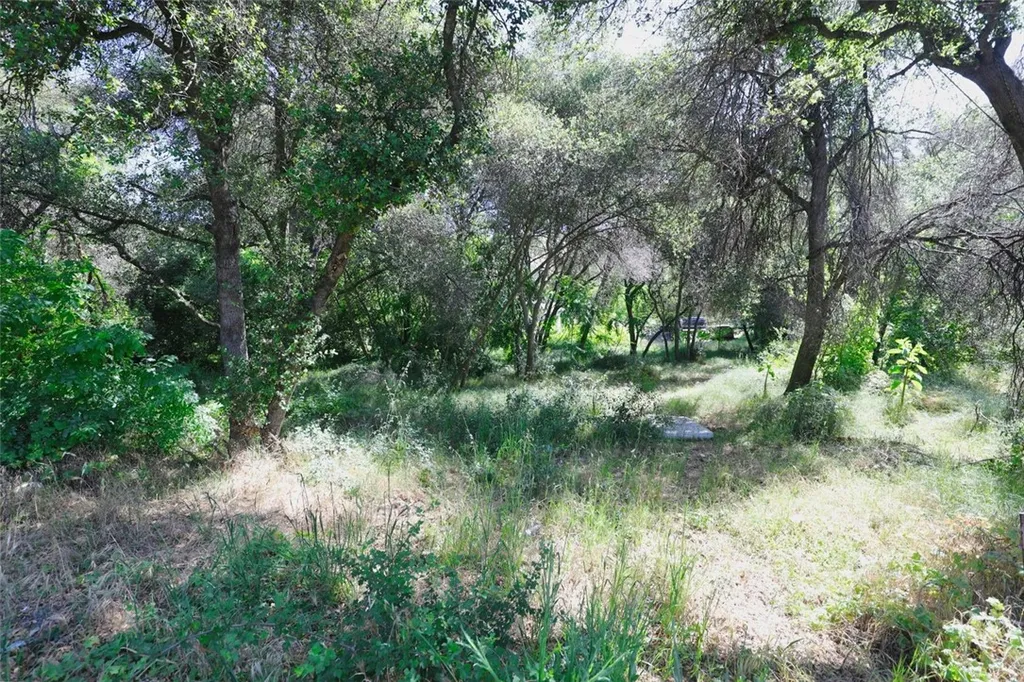 3312 9th St, Clearlake, CA 95422