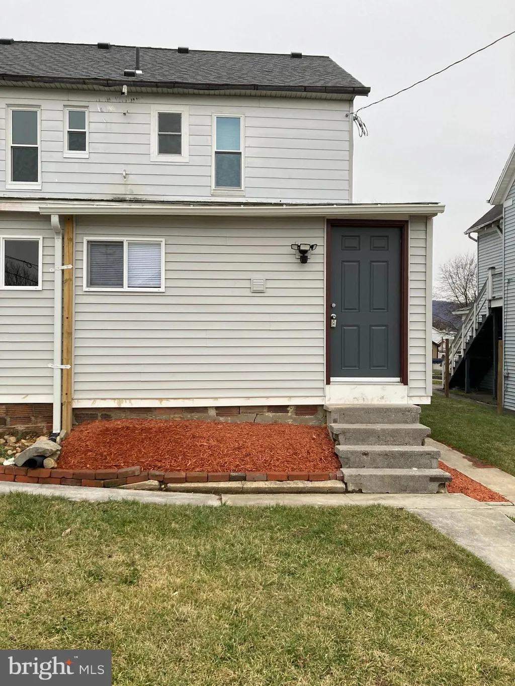 27 Pennsylvania Avenue, Cumberland, MD 21502