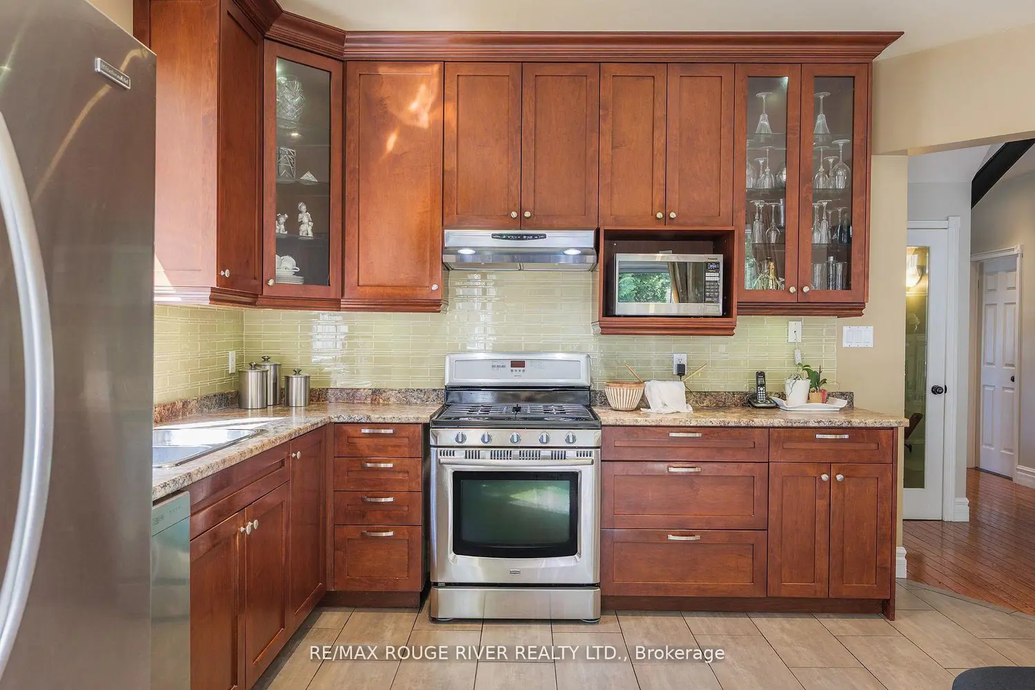 Additional image 7 of 433 Woodsmere Crescent