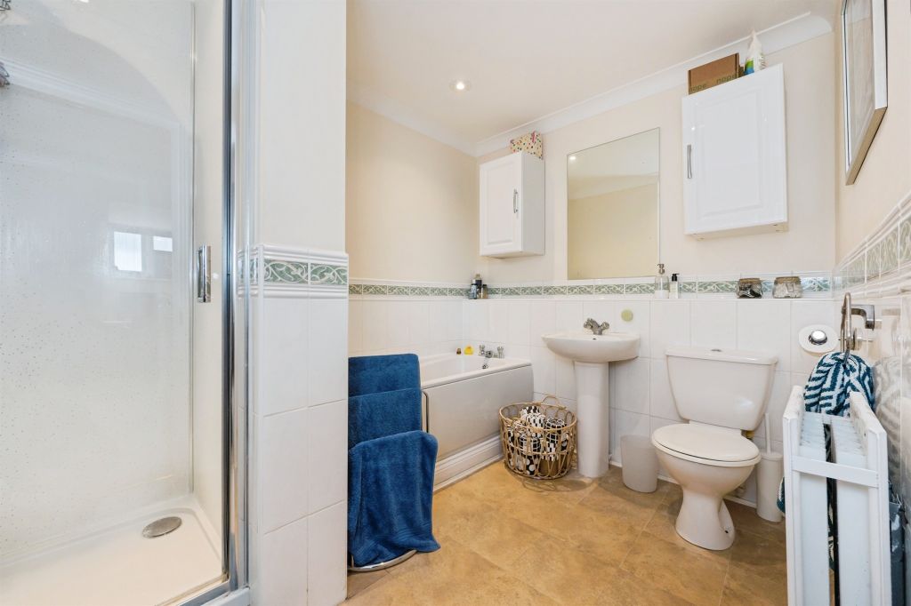 Additional image 7 of 2 bed flat for saleTwyford Road, Eastleigh SO50