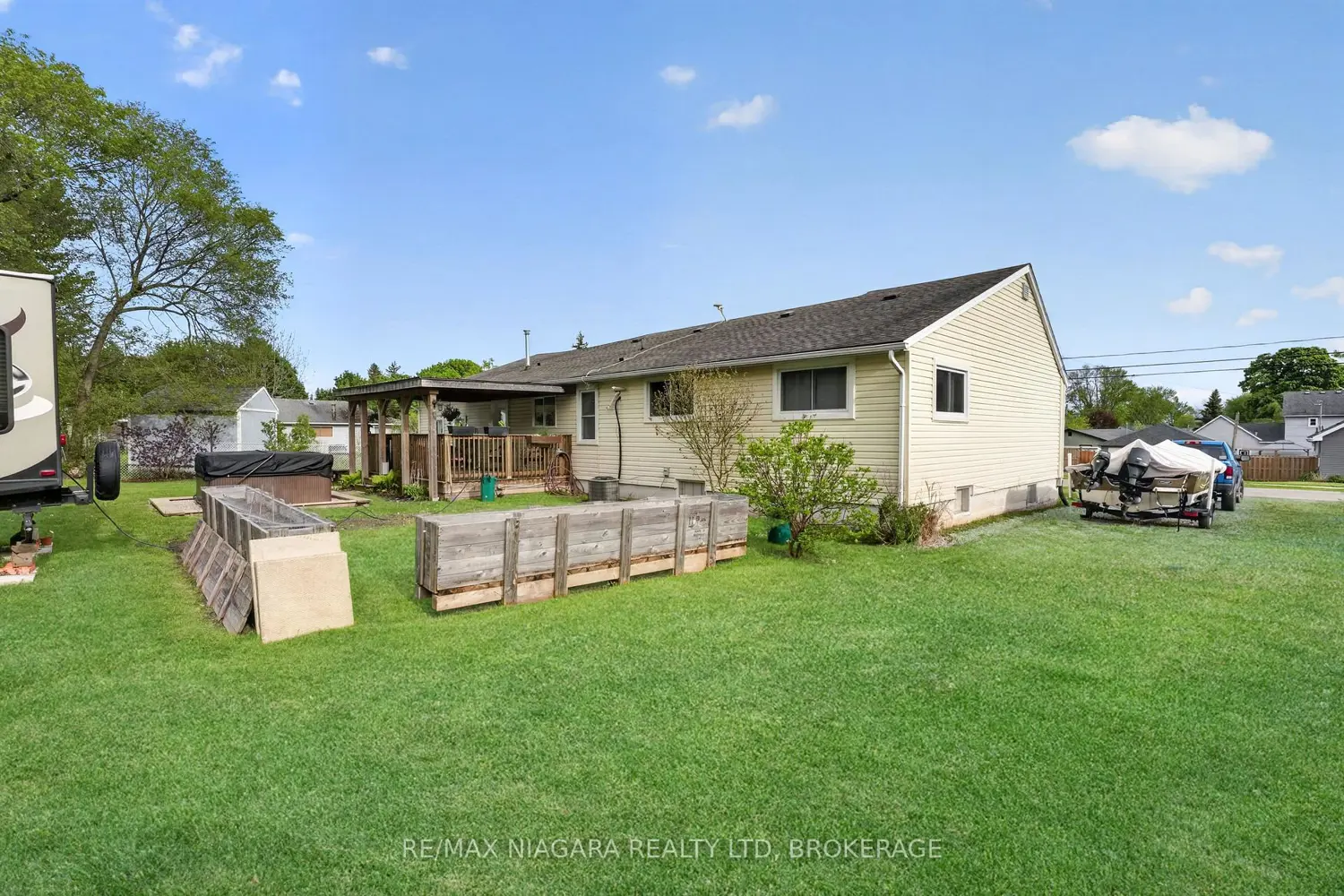 Additional image 13 of 3710 Brunswick Avenue