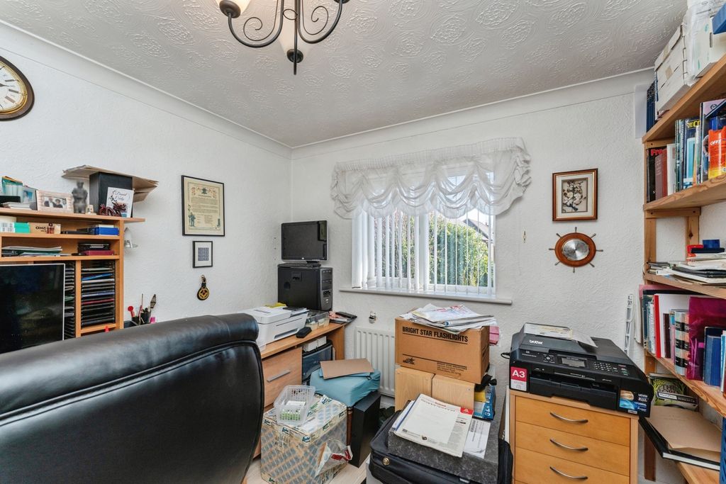 Additional image 23 of 4 bed detached house for saleManor Park Drive, Great Sutton, Ellesmere Port, Cheshire CH66