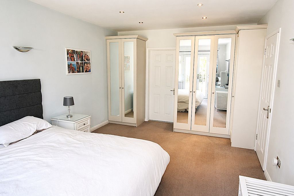 Additional image 10 of 5 bed detached house for saleLongdown Lane North, Epsom KT17