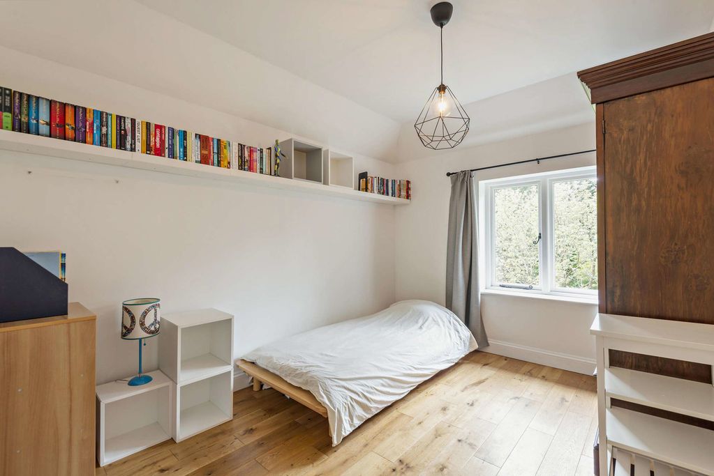 Additional image 19 of 5 bed detached house for saleCollege Avenue, Epsom KT17