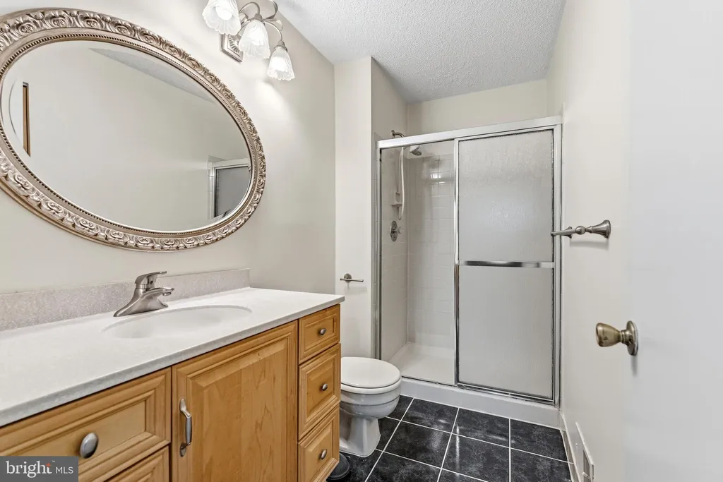Additional image 10 of 96 Willow Ct, Hamilton, NJ 08619